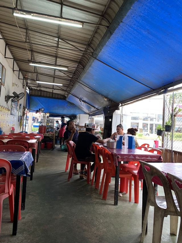 Somtum jeh aun restaurant